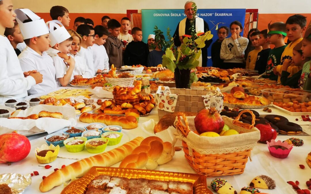 Obilježeni Dani kruha i zahvalnosti za plodove zemlje u našoj školi